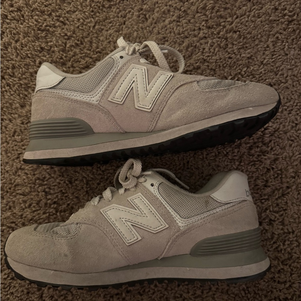 New Balance Wmns 574 'Classic Beige